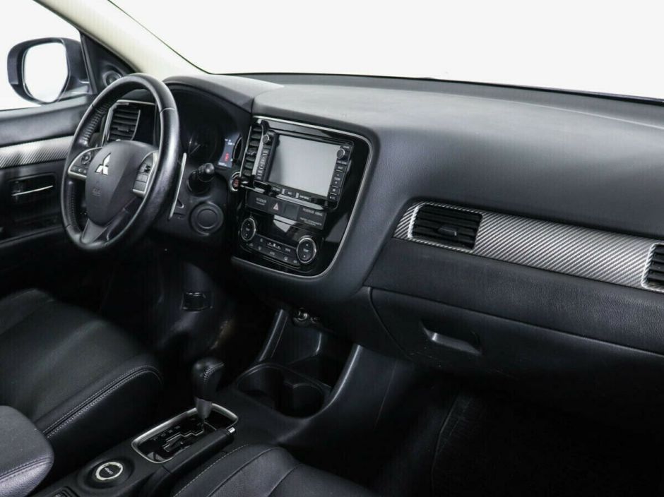 Mitsubishi Outlander 2.4 CVT, 2012, 140 000 км фото 9