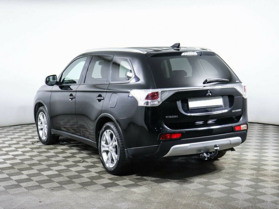 Mitsubishi Outlander 2.0 CVT, 2013, 131 000 км фото 3