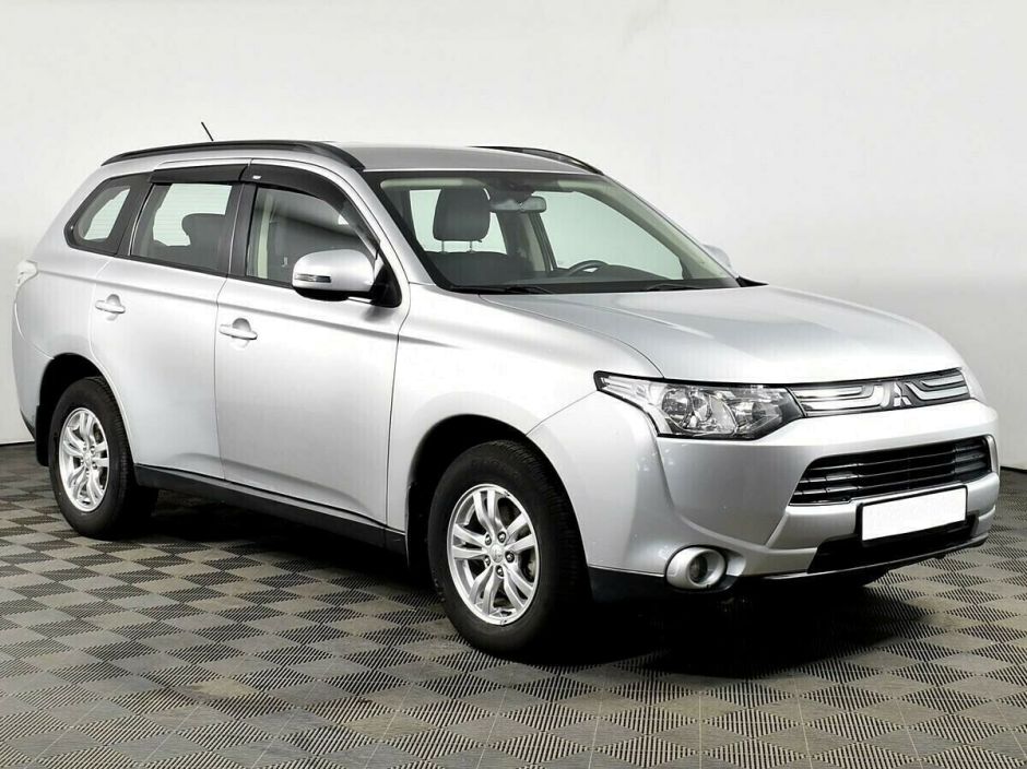 Mitsubishi Outlander 2.0 CVT, 2012, 145 000 км фото 2