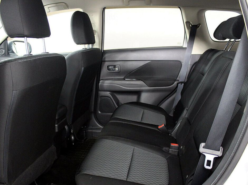 Mitsubishi Outlander 2.4 CVT, 2014, 110 000 км фото 4