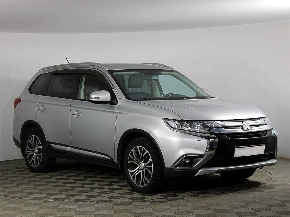 Mitsubishi Outlander 2.4 CVT, 2015, 106 000 км фото 2