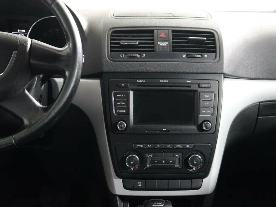 Skoda Yeti 1.2 РКПП, 2012, 146 000 км фото 5