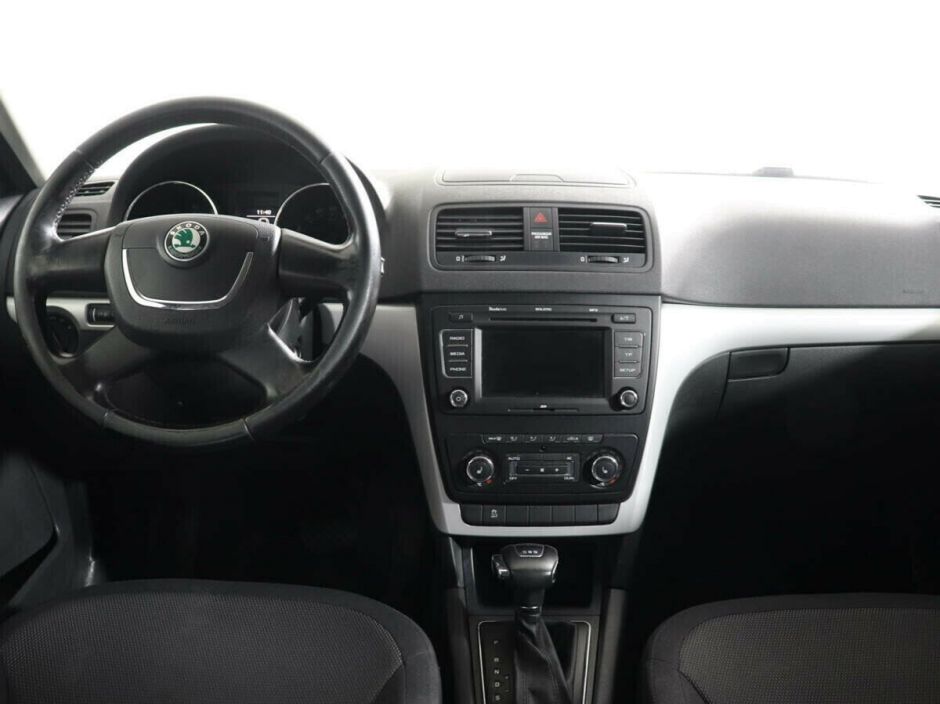 Skoda Yeti 1.2 РКПП, 2012, 146 000 км фото 8