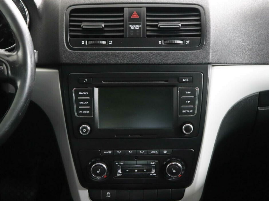 Skoda Yeti 1.2 РКПП, 2012, 137 000 км фото 6
