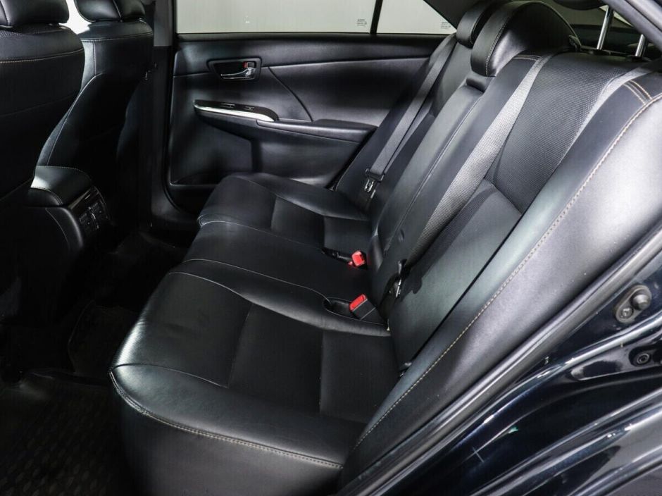 Toyota Camry 2.5 АКПП, 2015, 100 000 км фото 10