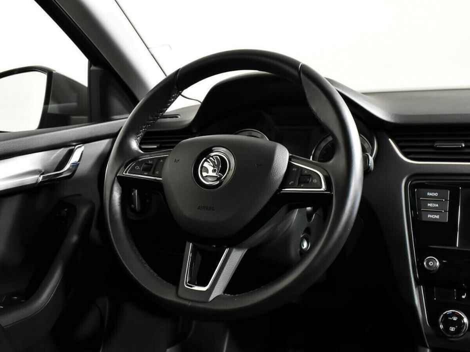 Skoda Octavia 1.5 МКПП, 2017, 76 000 км фото 7