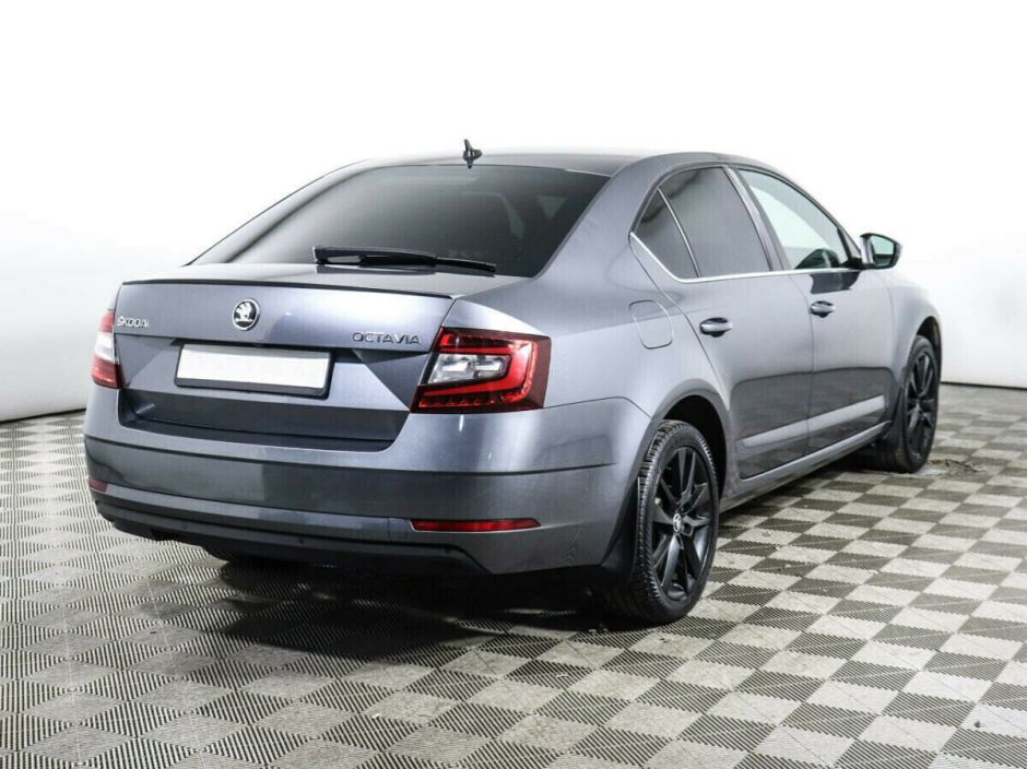 Skoda Octavia 1.8 РКПП, 2018, 66 000 км фото 3