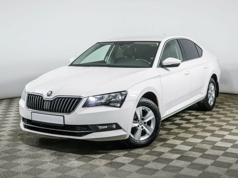 Skoda Superb 1.4 РКПП, 2015, 99 000 км фото 1