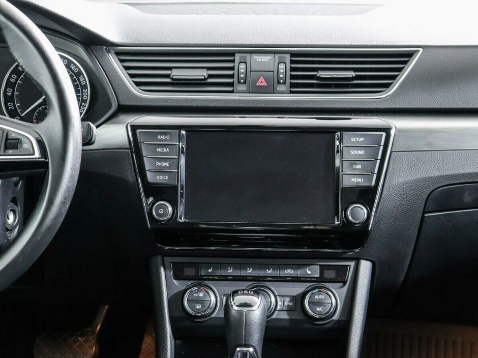 Skoda Superb 1.8 РКПП, 2016, 89 000 км фото 8