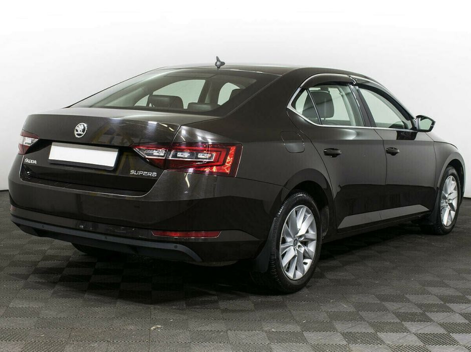 Skoda Superb 2.0 РКПП, 2016, 88 000 км фото 4