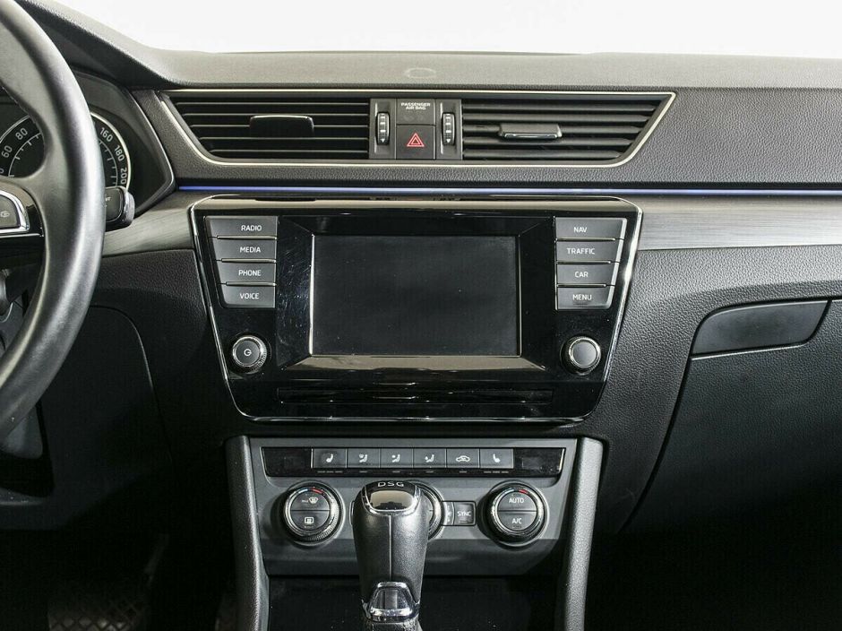 Skoda Superb 2.0 РКПП, 2016, 88 000 км фото 8