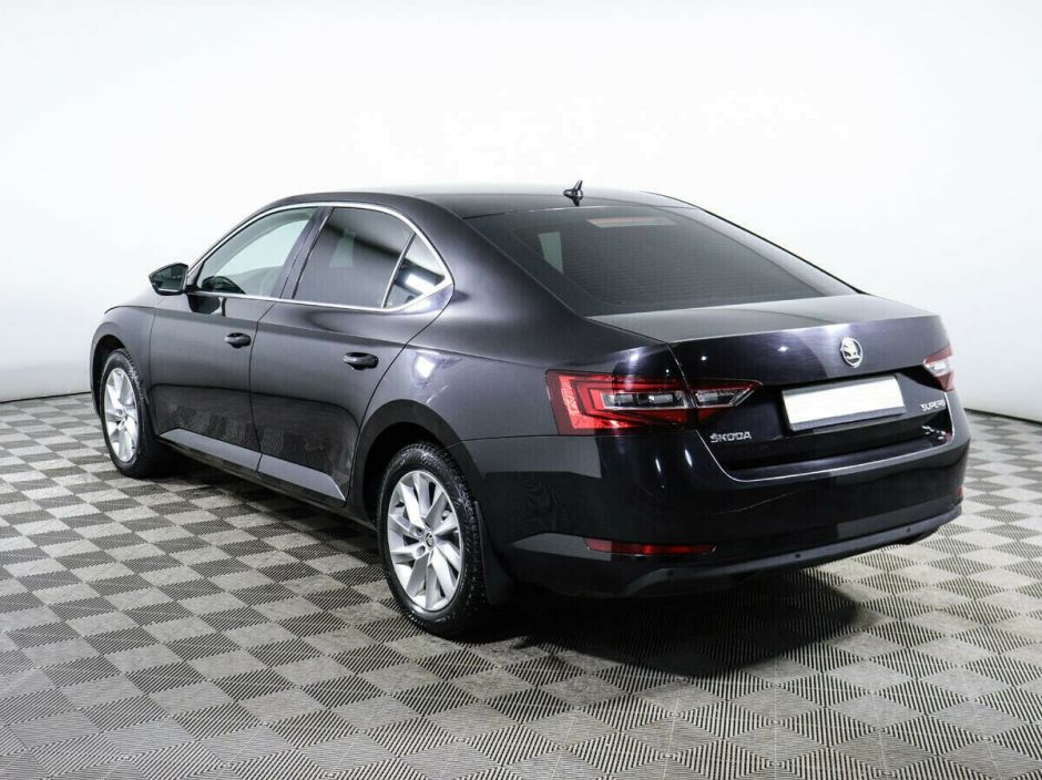 Skoda Superb 1.8 РКПП, 2017, 86 000 км фото 3