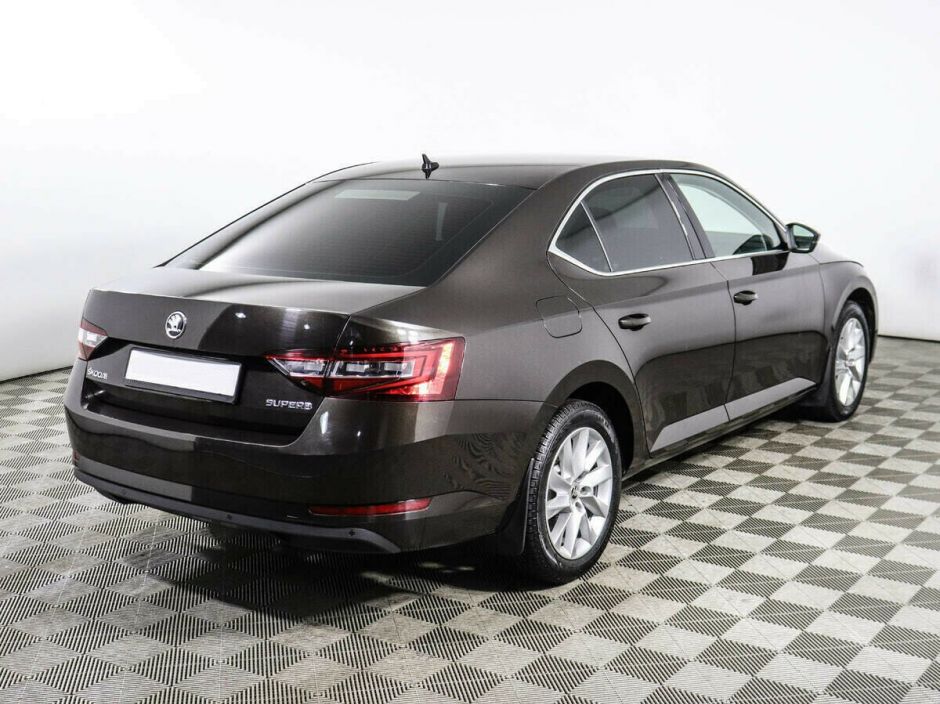 Skoda Superb 1.5 РКПП, 2019, 62 000 км фото 4