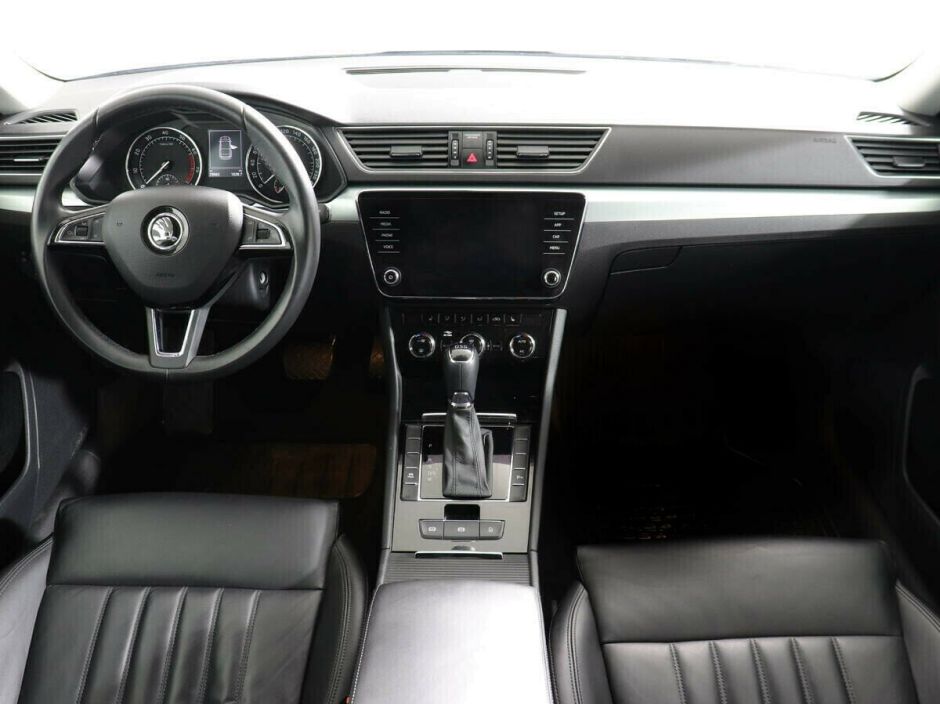 Skoda Superb 1.5 РКПП, 2019, 62 000 км фото 5