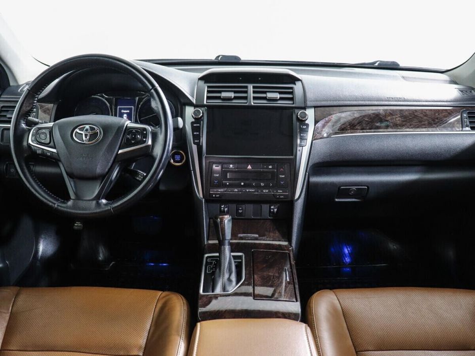Toyota Camry 2.5 АКПП, 2016, 85 000 км фото 6