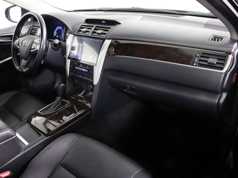 Toyota Camry 2.5 АКПП, 2016, 95 000 км фото 8