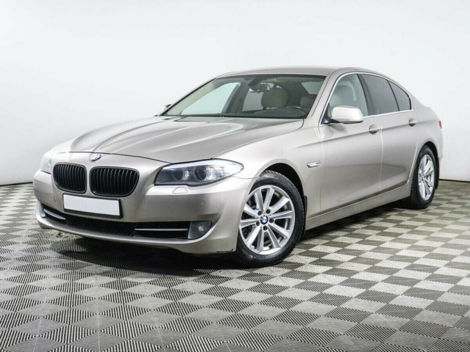BMW 5 серии 2.0 АКПП, 2012, 131 000 км фото 1