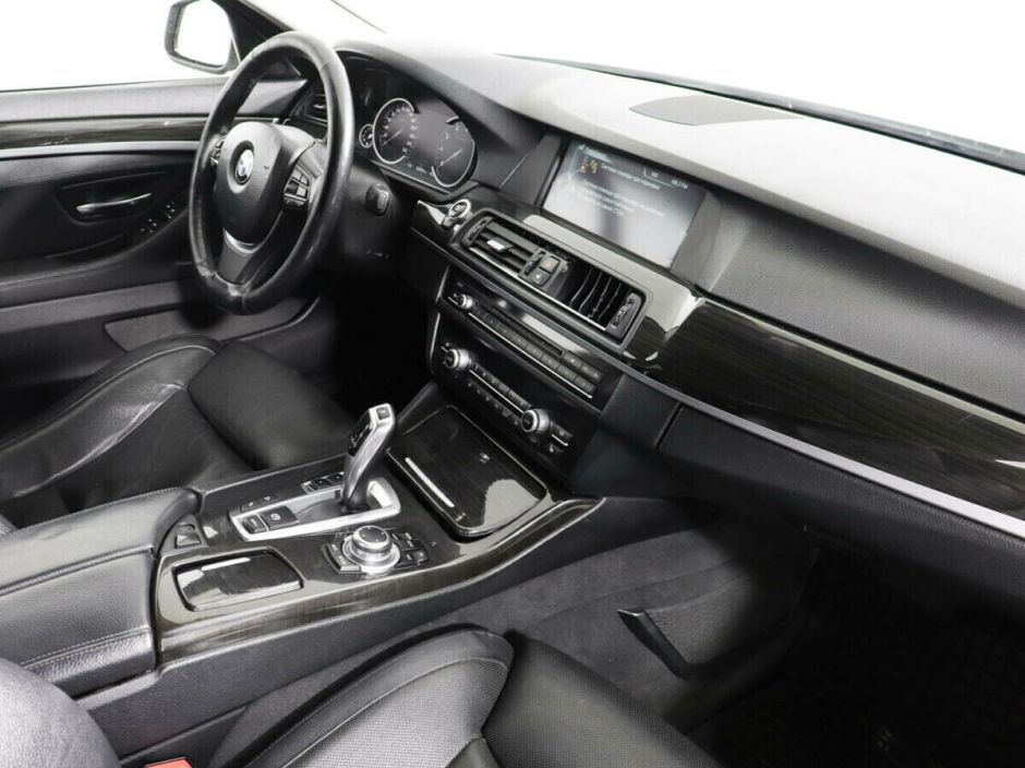 BMW 5 серии 2.0 АКПП, 2013, 130 000 км фото 6