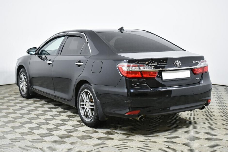 Toyota Camry 3.5 АКПП, 2016, 88 000 км фото 4
