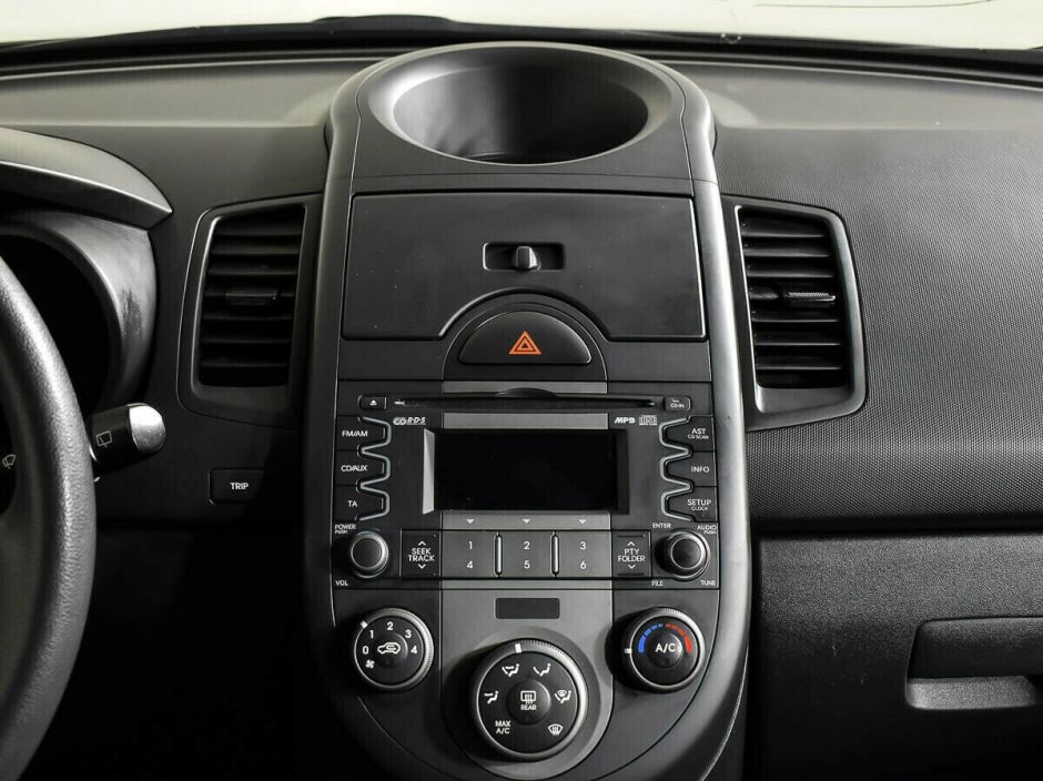 Kia Soul 1.6 МКПП, 2010, 155 000 км фото 9