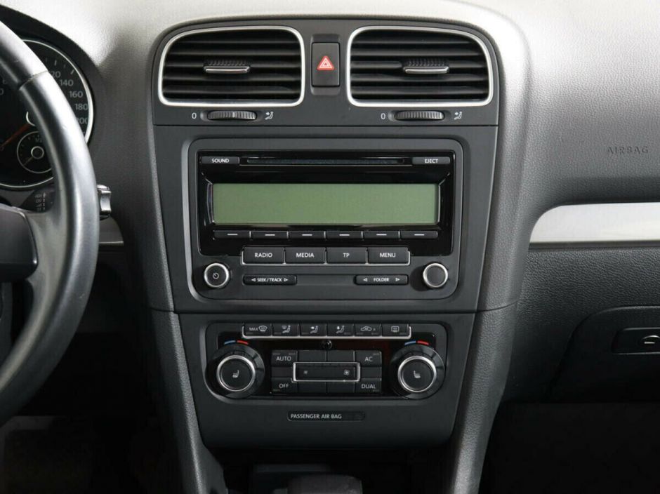 Volkswagen Golf 1.6 РКПП, 2009, 167 000 км фото 7