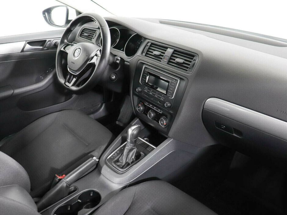 Volkswagen Jetta 1.4 РКПП, 2016, 90 000 км фото 6