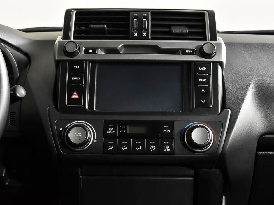 Toyota Land Cruiser Prado 2.7 МКПП, 2013, 126 000 км фото 8