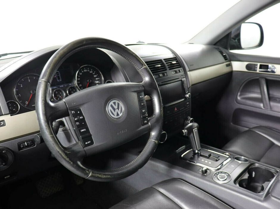 Volkswagen Touareg 3.0 АКПП, 2009, 181 000 км фото 6