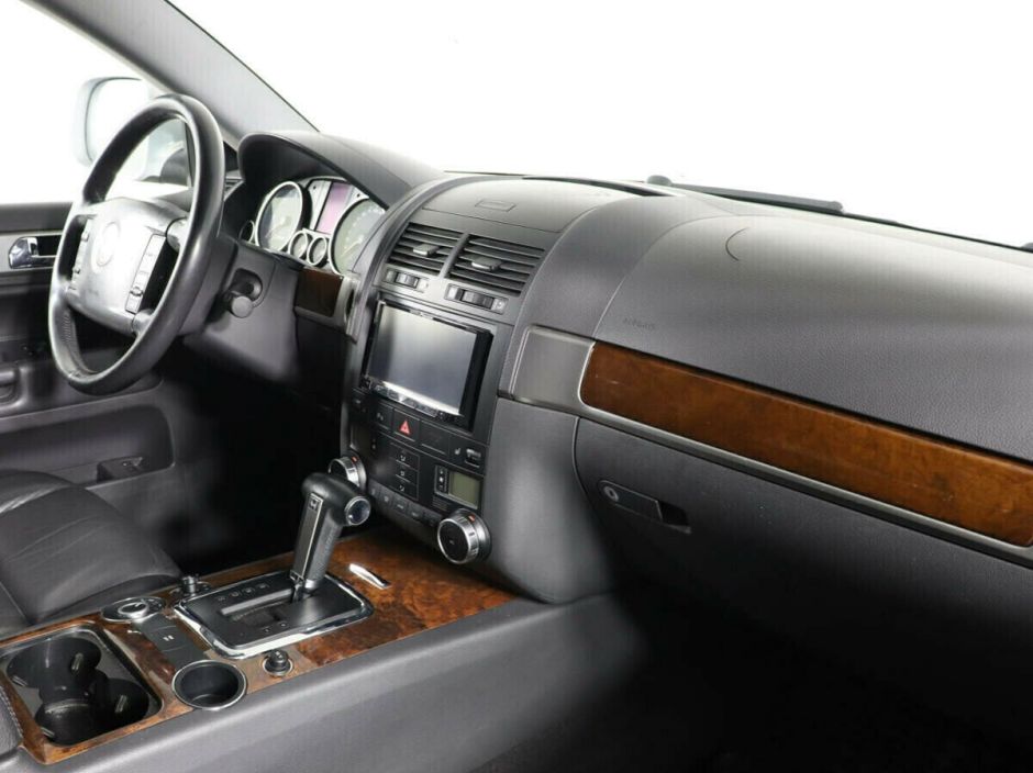 Volkswagen Touareg 3.0 АКПП, 2008, 180 000 км фото 5