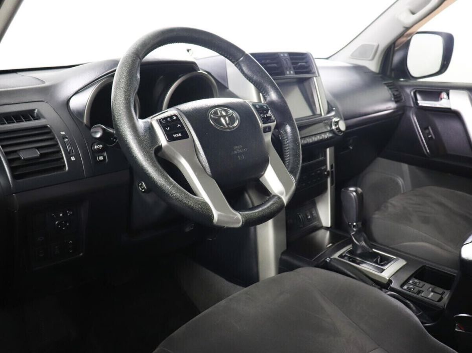 Toyota Land Cruiser Prado 3.0 АКПП, 2013, 132 000 км фото 5