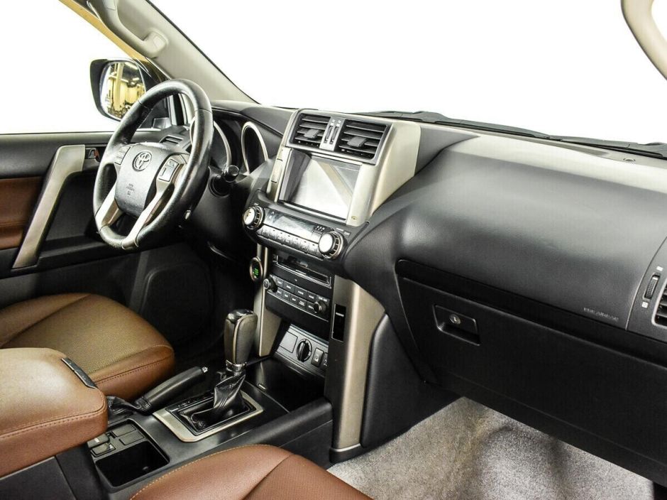 Toyota Land Cruiser Prado 3.0 АКПП, 2011, 158 000 км фото 6