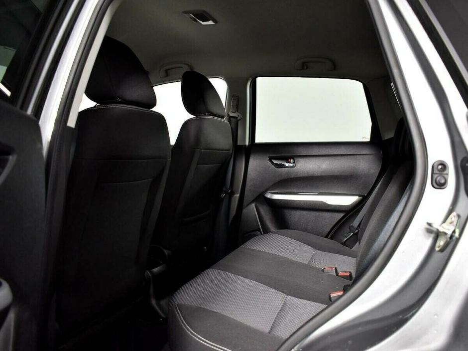 Suzuki Vitara 1.6 АКПП, 2016, 89 000 км фото 6