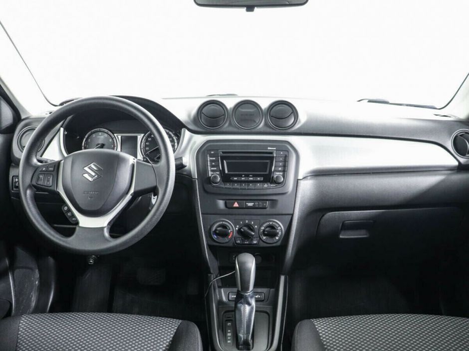 Suzuki Vitara 1.6 АКПП, 2017, 81 000 км фото 7