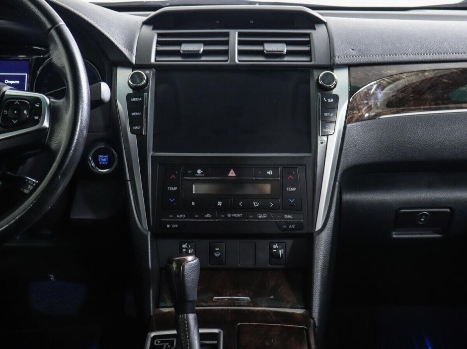 Toyota Camry 2.5 АКПП, 2017, 73 000 км фото 6