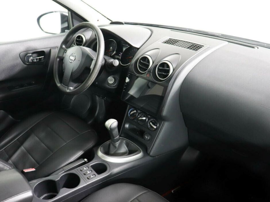 Nissan Qashqai 1.6 МКПП, 2012, 135 000 км фото 8