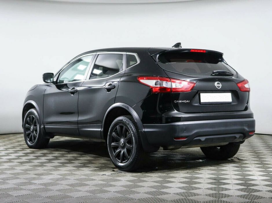 Nissan Qashqai 1.2 МКПП, 2018, 64 000 км фото 3