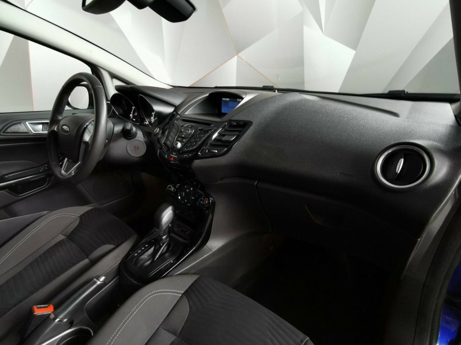 Ford Fiesta 1.6 РКПП, 2017, 72 000 км фото 6