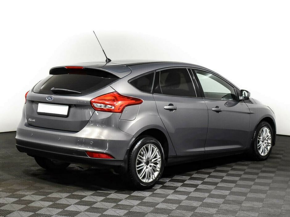 Ford Focus 1.6 РКПП, 2015, 105 000 км фото 4