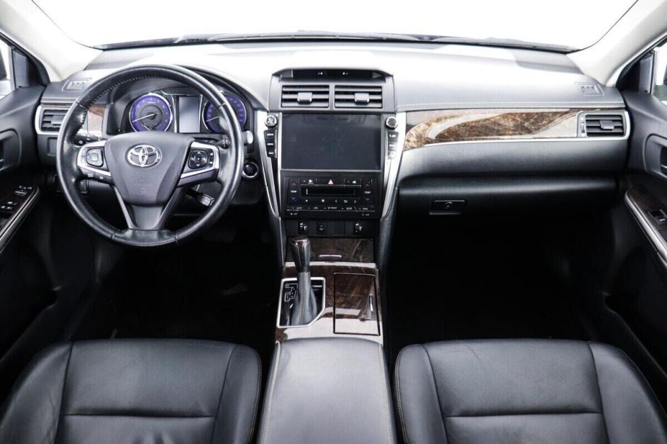 Toyota Camry 2.5 АКПП, 2017, 84 000 км фото 6