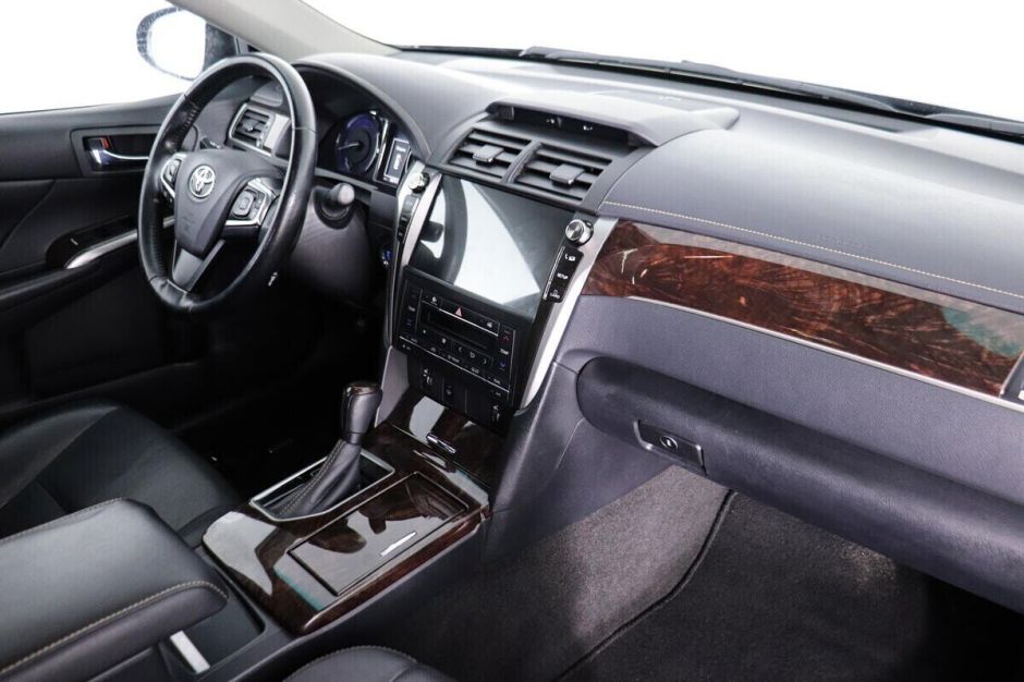 Toyota Camry 2.5 АКПП, 2017, 84 000 км фото 8