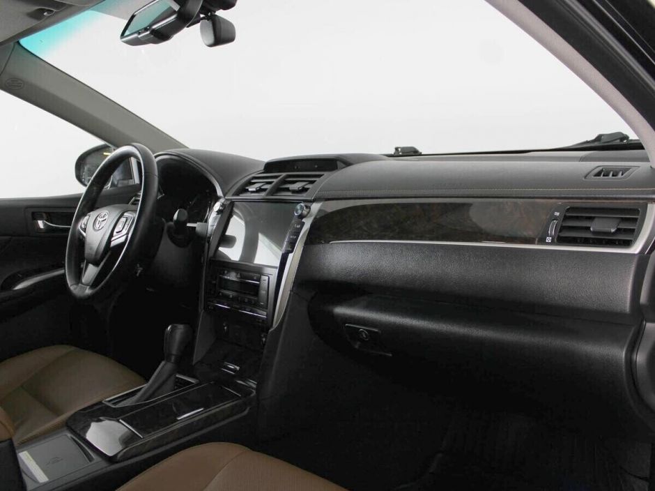 Toyota Camry 2.5 АКПП, 2017, 84 000 км фото 8