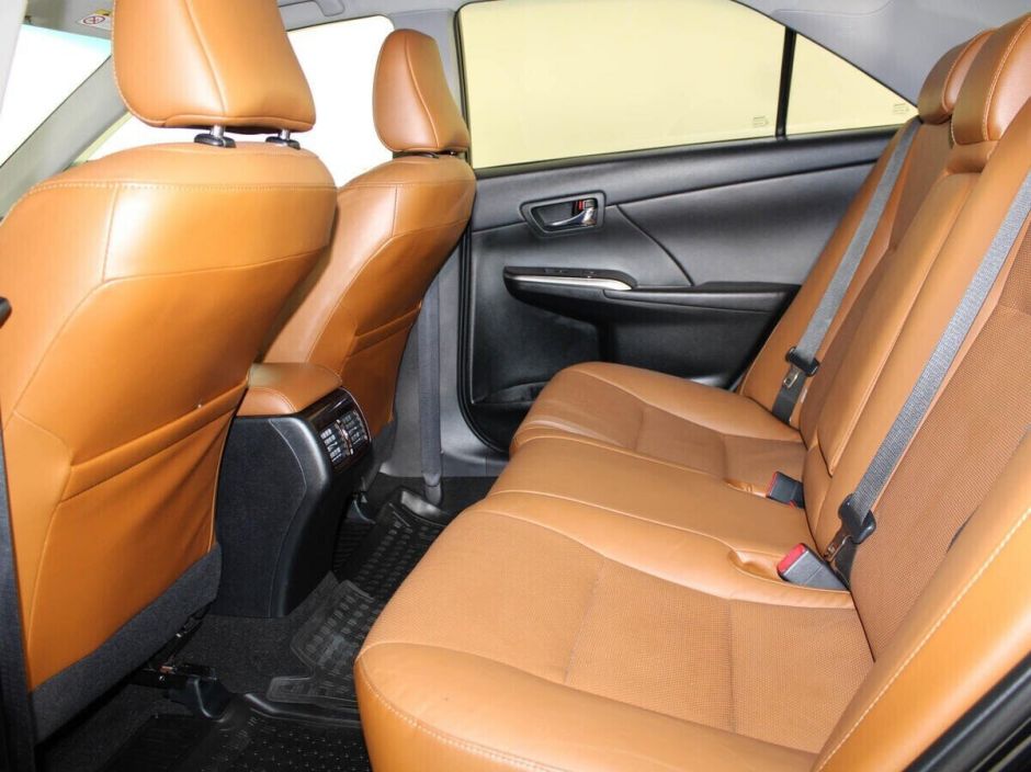 Toyota Camry 2.5 АКПП, 2017, 84 000 км фото 9