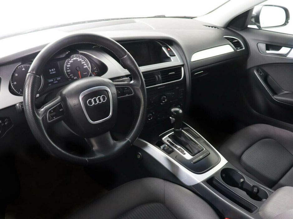 Audi A4 2.0 АКПП, 2010, 157 000 км фото 5
