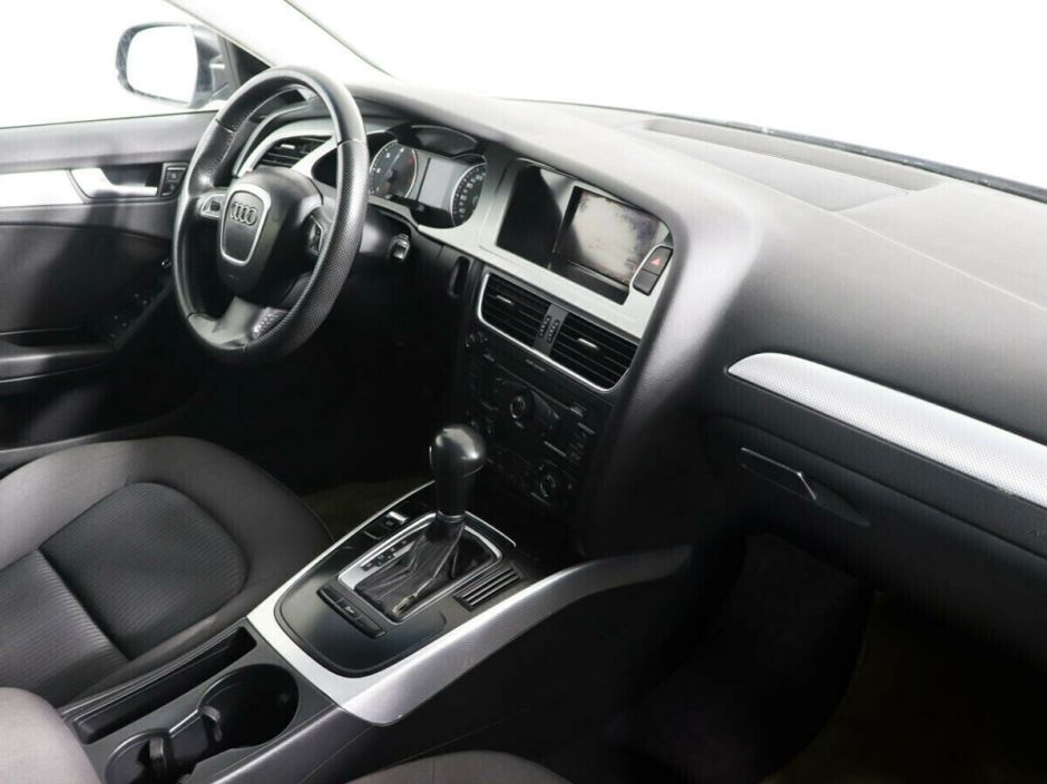Audi A4 2.0 АКПП, 2010, 157 000 км фото 6