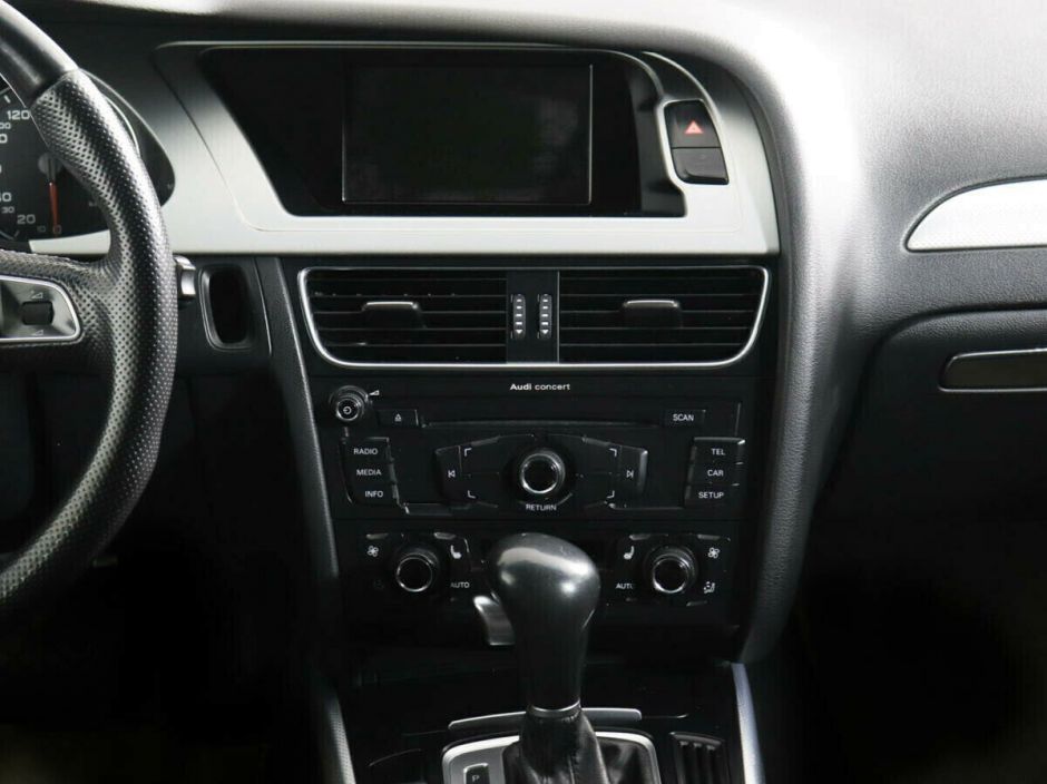 Audi A4 2.0 АКПП, 2010, 157 000 км фото 9