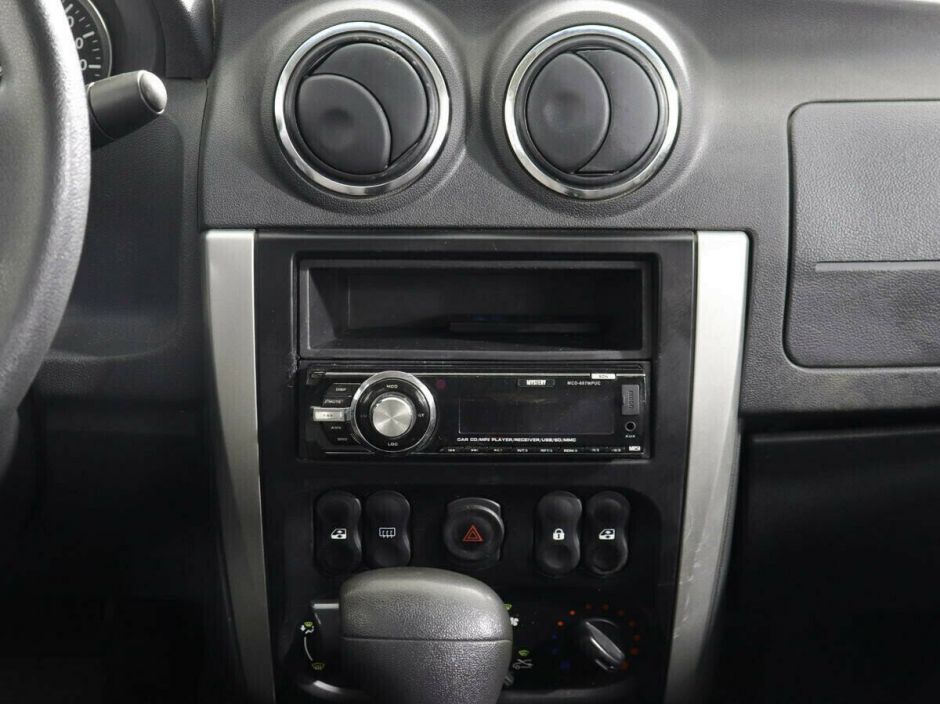 Nissan Almera 1.6 АКПП, 2016, 98 000 км фото 9