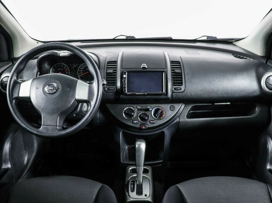Nissan Note 1.6 АКПП, 2012, 135 000 км фото 7