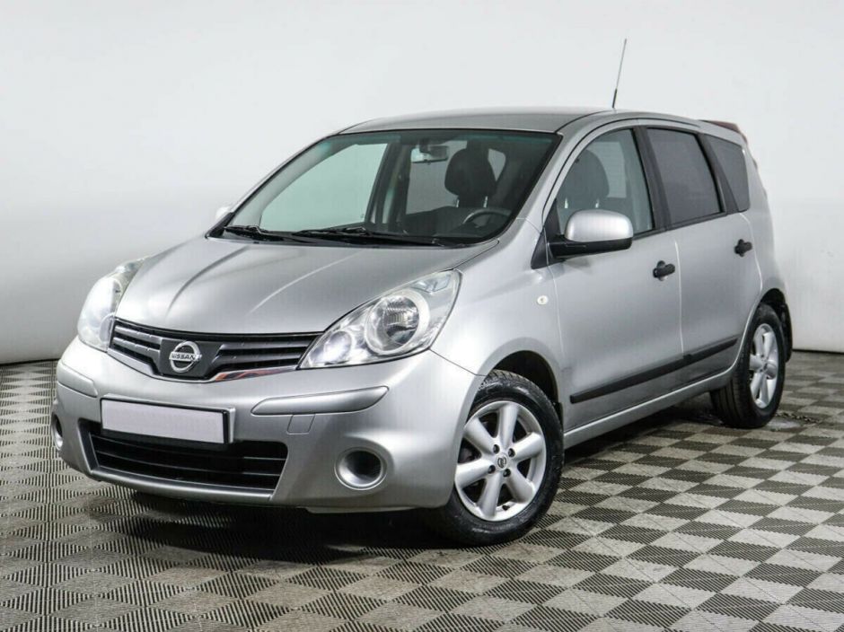 Nissan Note 1.6 АКПП, 2013, 121 000 км фото 1