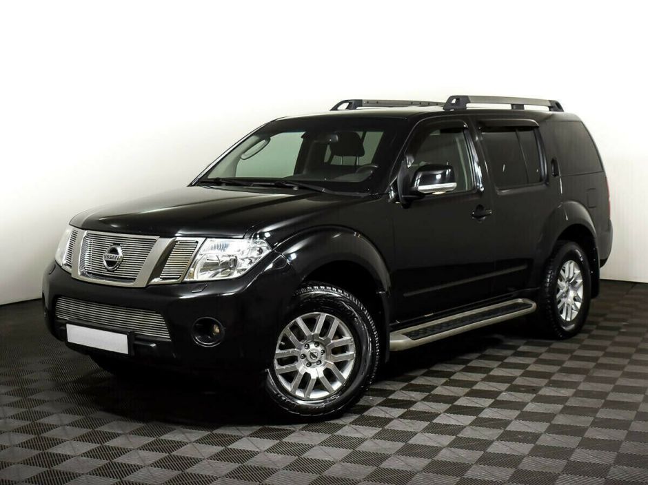 Nissan Pathfinder 2.5 МКПП, 2013, 127 000 км фото 1