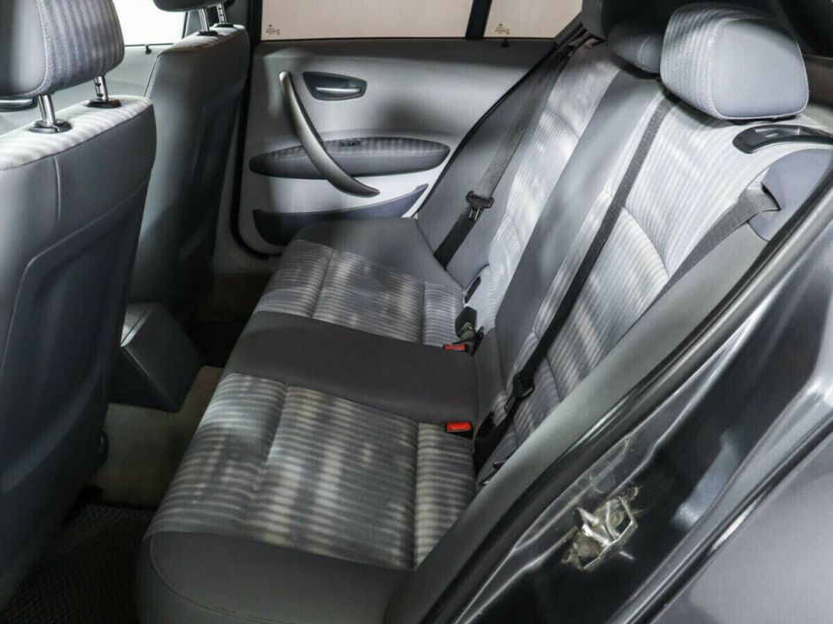 BMW 1 серии 2.0 АКПП, 2008, 196 000 км фото 9